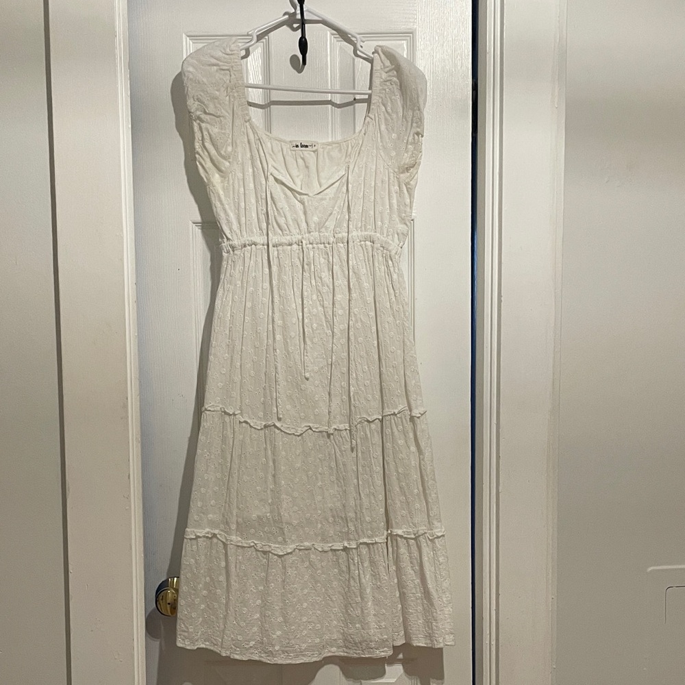 Elegant Cream Midi Dress